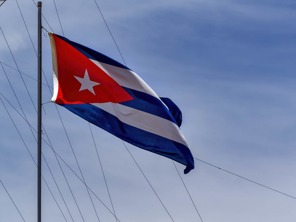 El 17 de octubre de 2025, se cumplen 22 años de la entrada en vigor del acuerdo entre Cuba y China que favorece la radicación de las inversiones y transacciones.